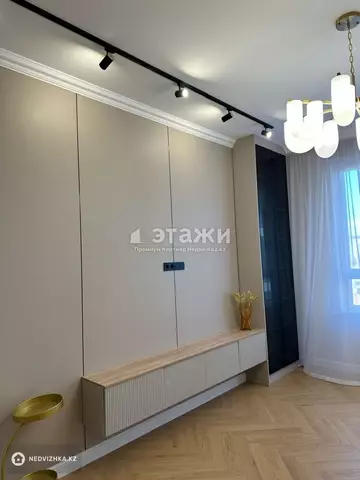 3-комнатная квартира, этаж 6 из 9, 85 м²