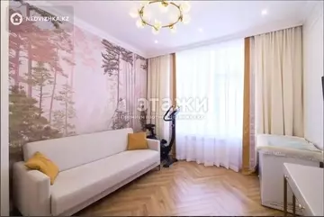 3-комнатная квартира, этаж 8 из 9, 95 м²