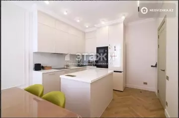 3-комнатная квартира, этаж 8 из 9, 95 м²