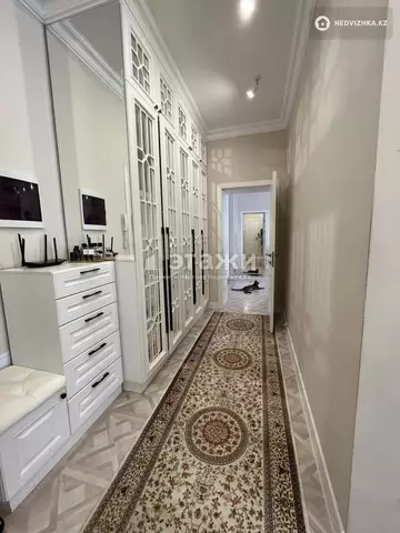 4-комнатная квартира, этаж 6 из 9, 115 м²
