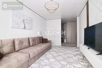 2-комнатная квартира, этаж 7 из 25, 55 м²