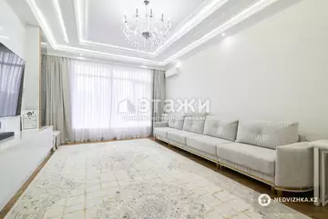 4-комнатная квартира, этаж 12 из 12, 160 м²