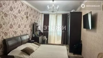 4-комнатная квартира, этаж 9 из 16, 102 м²
