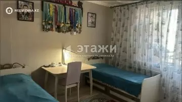 4-комнатная квартира, этаж 9 из 16, 102 м²