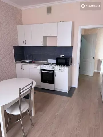 1-комнатная квартира, этаж 7 из 10, 50 м²