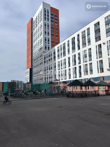 1-комнатная квартира, этаж 7 из 10, 50 м²