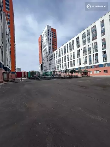 1-комнатная квартира, этаж 7 из 10, 50 м²