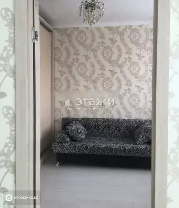 2-комнатная квартира, этаж 9 из 10, 48 м²