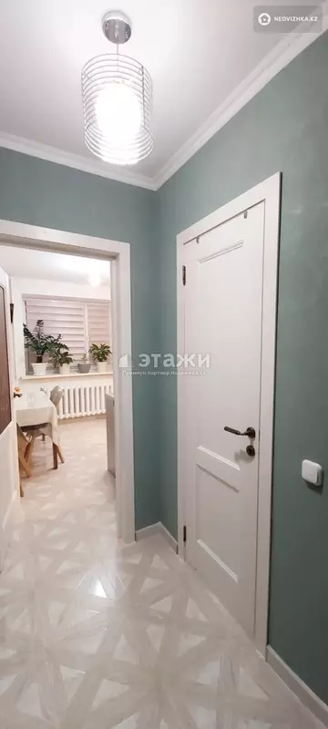 2-комнатная квартира, этаж 1 из 9, 56 м²