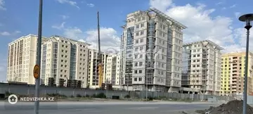 3-комнатная квартира, этаж 4 из 9, 108 м²
