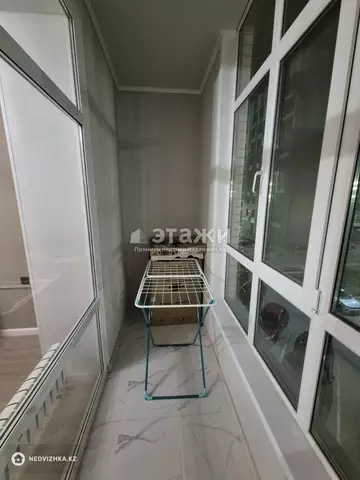 2-комнатная квартира, этаж 3 из 12, 57 м²