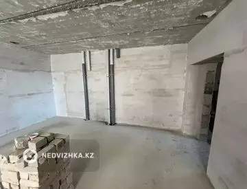 2-комнатная квартира, этаж 2 из 5, 55 м²