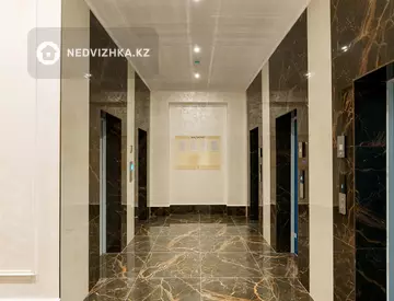 2-комнатная квартира, этаж 5 из 25, 54 м²