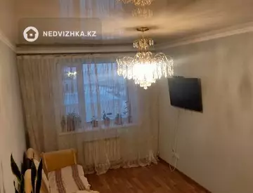 1-комнатная квартира, этаж 4 из 5, 35 м²
