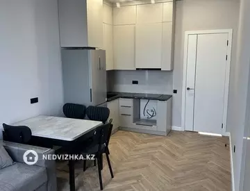 2-комнатная квартира, этаж 10 из 12, 42 м², на длительный срок