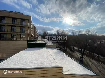 450 м², 8-комнатный дом, 3 соток, 450 м², изображение - 3