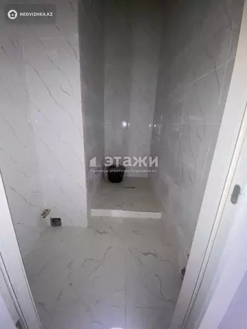 450 м², 8-комнатный дом, 3 соток, 450 м², изображение - 13