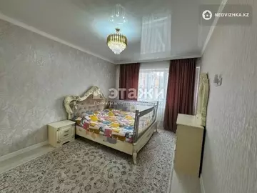 3-комнатная квартира, этаж 8 из 10, 90 м²