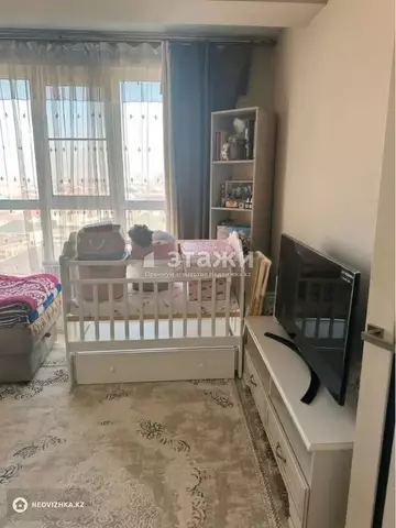 1-комнатная квартира, этаж 8 из 10, 43 м²