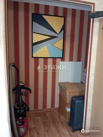 3-комнатная квартира, этаж 3 из 4, 47 м²