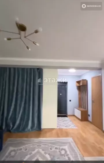 2-комнатная квартира, этаж 3 из 5, 50 м²
