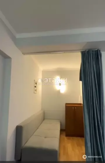 2-комнатная квартира, этаж 3 из 5, 50 м²