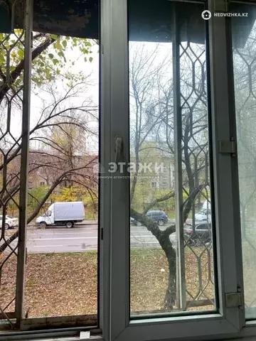 2-комнатная квартира, этаж 2 из 4, 43 м²