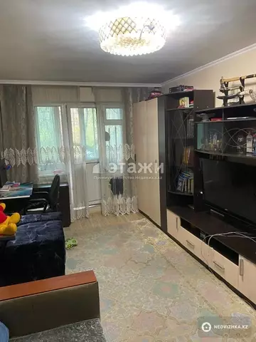 2-комнатная квартира, этаж 2 из 4, 43 м²