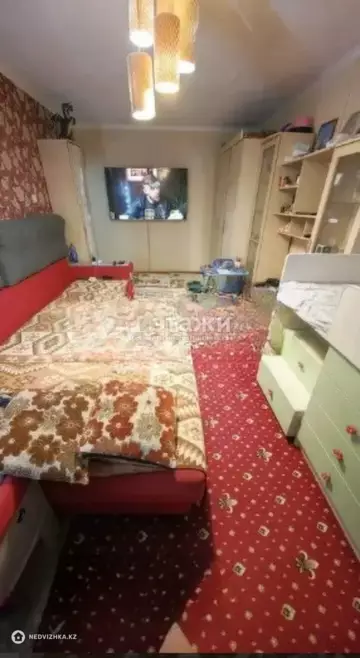 1-комнатная квартира, этаж 3 из 4, 33 м²