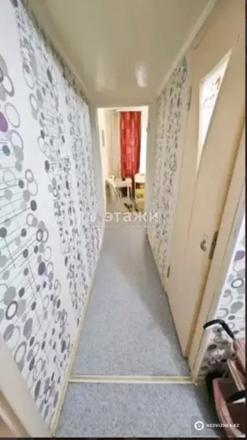 1-комнатная квартира, этаж 3 из 4, 33 м²
