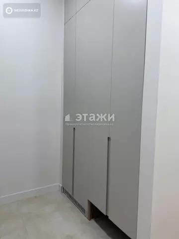 2-комнатная квартира, этаж 11 из 20, 60 м², на длительный срок