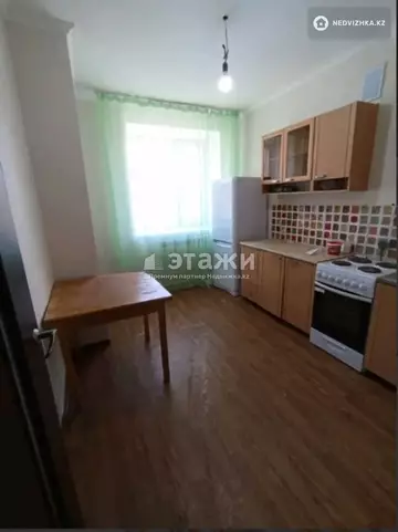 1-комнатная квартира, этаж 4 из 5, 30 м²