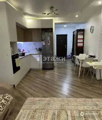 2-комнатная квартира, этаж 4 из 14, 52 м²