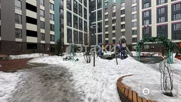 2-комнатная квартира, этаж 1 из 9, 60 м²