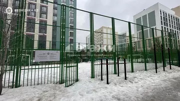 2-комнатная квартира, этаж 1 из 9, 60 м²