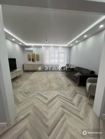 3-комнатная квартира, этаж 5 из 7, 126 м²