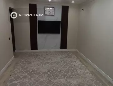 3-комнатная квартира, этаж 1 из 5, 69 м²