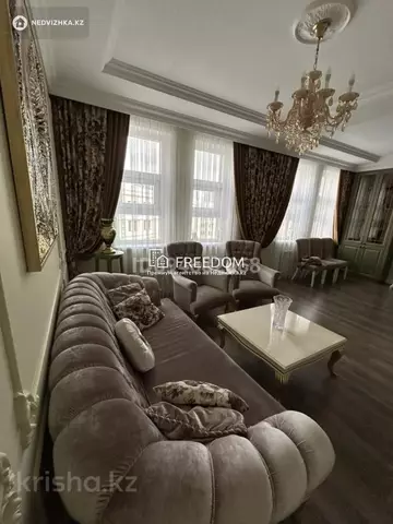 3-комнатная квартира, этаж 7 из 9, 112 м²