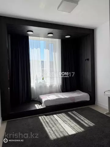 4-комнатная квартира, этаж 6 из 7, 145 м²