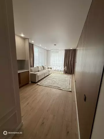 4-комнатная квартира, этаж 3 из 9, 88 м²