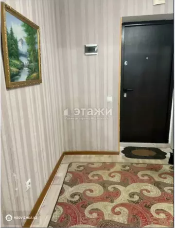 2-комнатная квартира, этаж 9 из 10, 60 м²