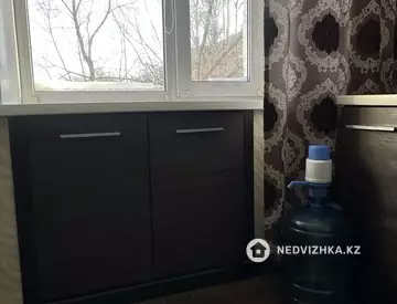 2-комнатная квартира, этаж 4 из 5, 46 м²