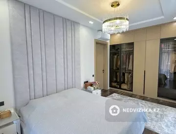 3-комнатная квартира, этаж 1 из 3, 135 м²