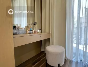 3-комнатная квартира, этаж 1 из 3, 135 м²