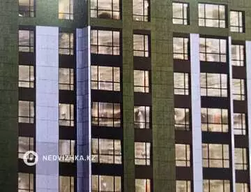 3-комнатная квартира, этаж 3 из 9, 82 м²