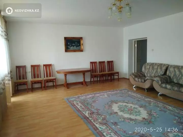 114.1 м², 3-комнатная квартира, этаж 2 из 9, 114 м², изображение - 1
