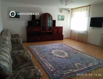 3-комнатная квартира, этаж 2 из 9, 114 м²
