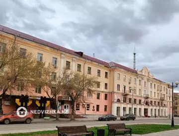 87.7 м², 4-комнатная квартира, этаж 4 из 4, 88 м², изображение - 13