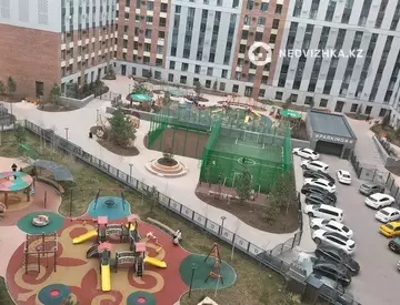1-комнатная квартира, этаж 8 из 12, 39 м², на длительный срок