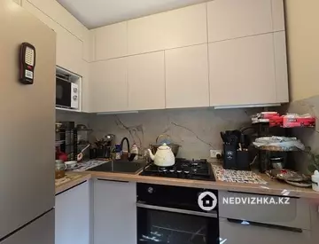3-комнатная квартира, этаж 2 из 4, 58 м²
